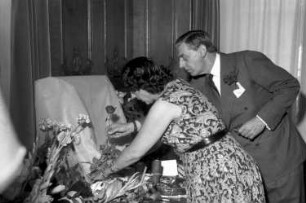 St. Moritz: Prinz und Prinzessin am Geburtstagstisch