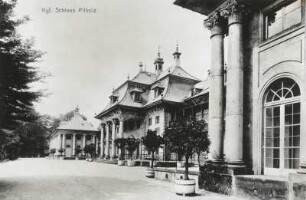 Dresden-Pillnitz, Schloss Pillnitz. Bergpalais (1723; M. D. Pöppelmann). Hofansicht von Südosten