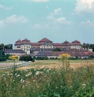 Ortsansicht mit Reiche Ebrach und Schloß Weißenstein (Pommersfelden)