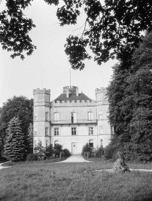Schloss Berg am Starnberger See