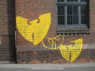 {WU-TANG CLAN}