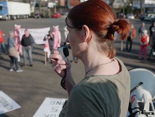 Regeln am Band, bei hoher Geschwindigkeit