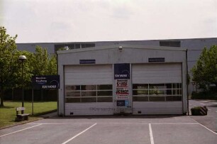 Technischer Überwachungs-Verein (TÜV) Nord (Im Rögen): Halle für Abgasuntersuchung