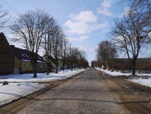 Radensleben, Neuruppin, Dorfstraße