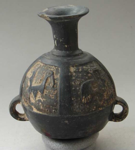 Clay vessel