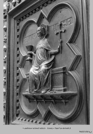 Türreliefs : Die Tugenden : Fides