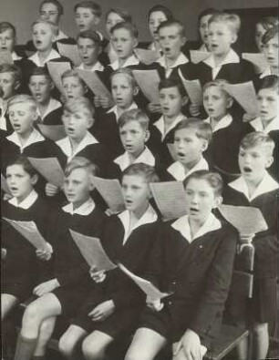 Dresdner Kreuzchor beim Singen