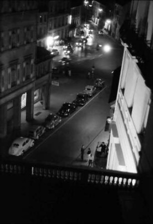 Baden-Baden: Lange Straße; Blick vom Hotel Zähringer Hof; bei Nacht