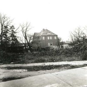Cottbus, Parzellenstraße 71. Fabrikantenvilla (Kinderheim "Lotte Pulewka"; um 1910)