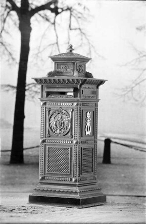 Historischer Briefkasten