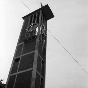 Baufertigstellung der Zionskirche (Erlöserkirche) in der Hermann-Billing-Straße 11.