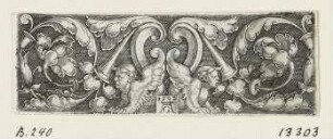 Ornament mit Ranken und zwei geflügelten Sphingen