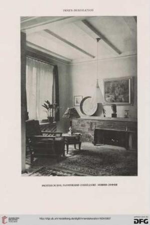 35: Aus der Wohnung eines Künstlers : eine Arbeit von Professor Emil Fahrenkamp