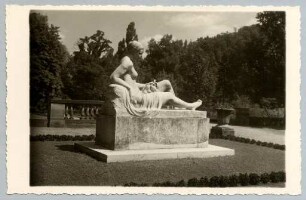 Stadtgarten - Liegende Flora
