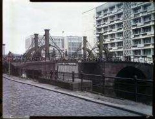 Berliner Jungfernbrücke
