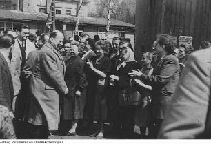 Dresden, Pionierpalast "Walter Ulbricht" (Schloß Albrechtsberg), Besuch von Walter Ulbricht, 31. Mai 1953 & Zittau, Besuch von Walter Ulbricht und Frida Hockauf, Mai 1954