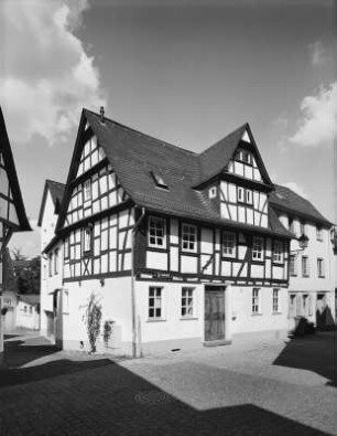 Limburg, Fahrgasse 2