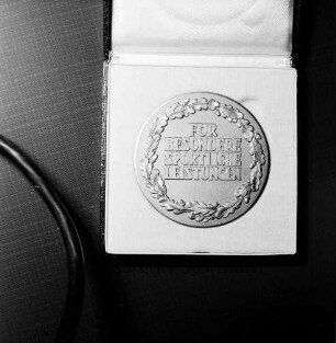 Kreissportverband Stormarn e.V.: Medaille für den "Sportler des Jahres" 1966: Rückseite