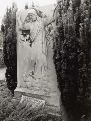 Grabmal für Familie Bruno Steinborn