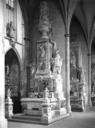 Kirchenväteraltar