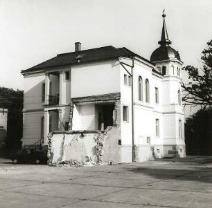 Dresden-Mickten, Kötzschenbroder Straße 24/26. Villa (um 1895). Hofansicht