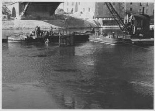 Fahrwasserräumung in Straubing/Donau