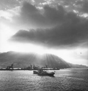 Reisefotos Spanien. Abendstimmung im Hafen von Gibraltar