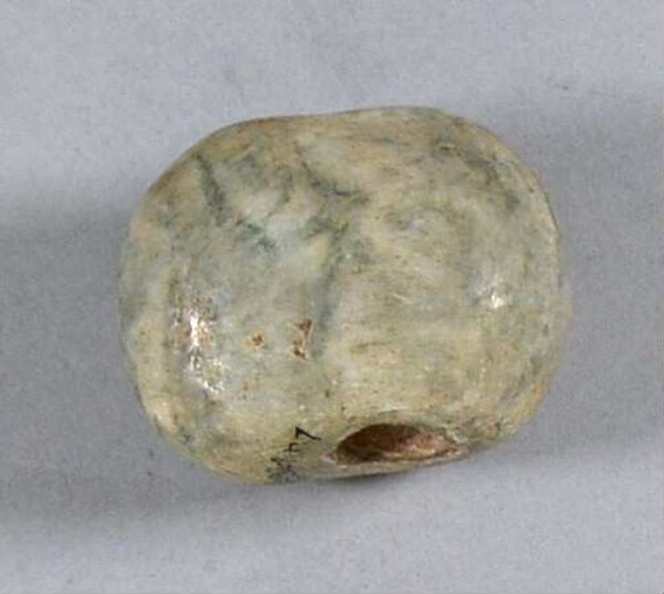 Stone bead