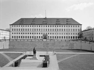 Schloss Friedenstein — Corps de logis