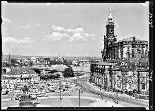 Dresden, Katholische Hofkirche, Italienisches Dörfchen und Augustusbrücke