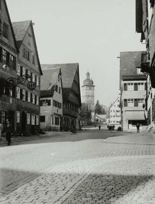 Dinkelsbühl, Seringer Straße, Blick nach Westen zum Seringer Tor