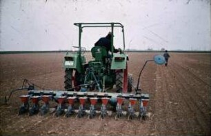 Fotografie: Einzelkornsämaschine, Zuckerrübe