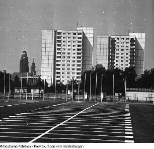 Ausstellungshalle Fucikplatz (heute Straßburger Platz)
