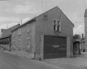 Großröhrsdorf, Südstraße 4. Gebäude der Feuerwehr. Straßenansicht (Eckansicht)