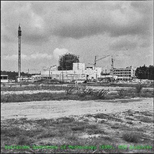 Baustelle des Mehrzweckforschungsreaktors (MZFR), von Südosten