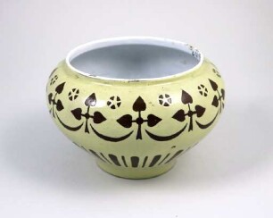 Vase Nr. 6 mit rautenförmigem Ornament