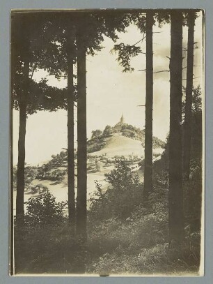 Vor der Leuchtenburg