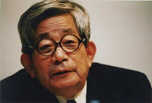Oe Kenzaburo