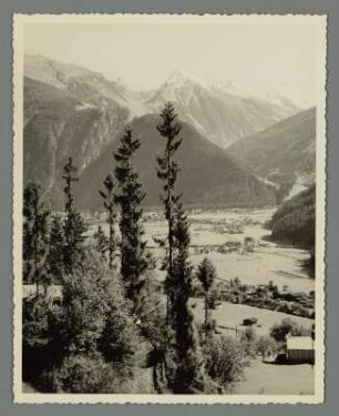 Mayrhofen von Finkenberg aus