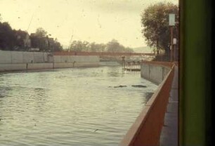 Esslingen, Montage des neuen Alicenstegs