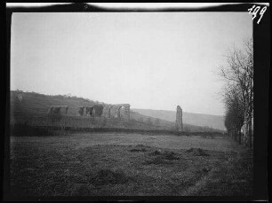 Ars-sur-Moselle (Dep. Moselle, Frankreich): römisches Aquädukt ("Römische Wasserleitung bei Ars. a.d. Mosel. Februar 1915")