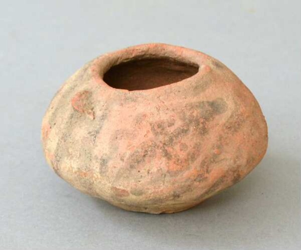 Clay vessel