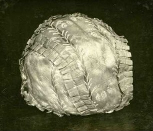 Kinderhaube, gestrickt
