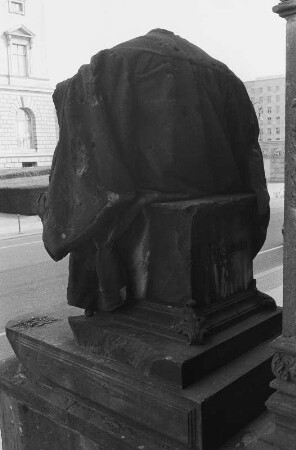 In Berlin am Martin Gropius Bau : In Berlin am Martin Gropius Bau, siehe auch xxxx