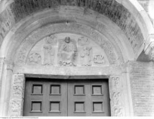 Thronender Christus mit Evangelistensymbolen und Engelwache
