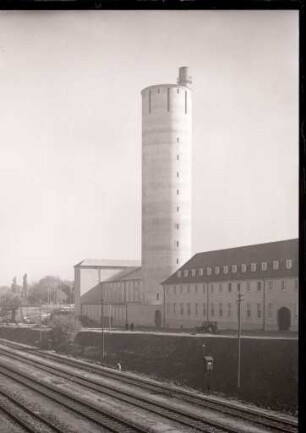 Der Wasserturm der Universitätsklinik in Freiburg