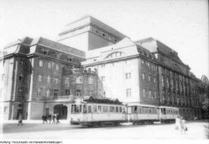 Großes Haus (Schauspielhaus) : Dresden, Schauspielhaus. Neueröffnung als Großes Haus der Staatstheater Dresden, 22. September 1948