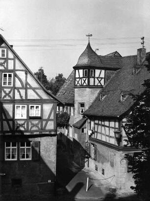 Meisenheim, Obergasse 19. Ehemaliges lutherisches Inspektionshaus (1601/1700). Teilansicht