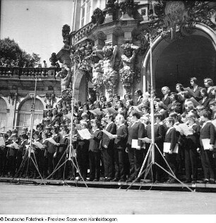 Kreuzchor mit Flämig im Zwinger