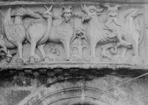 Relief: Fabelwesen